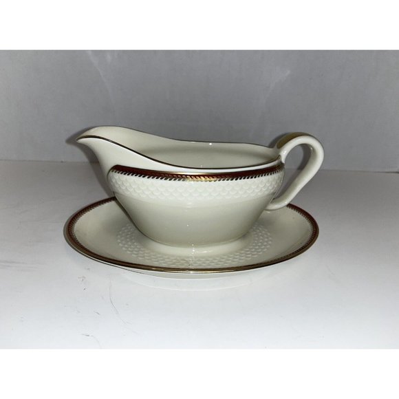 Vintage 1952 Thomas Bavaria Porcelain China Ivory Footed Gravy Boat 01993-1 - Picture 1 of 8